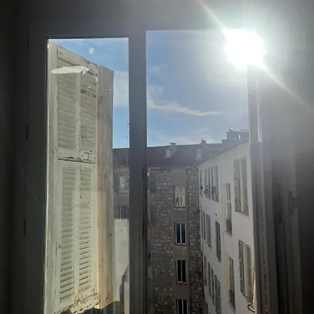 Chambre Double Avec Salle De Bain Privative En Plein Coeur De Nice Quarto em Acomodações Particulares Nice